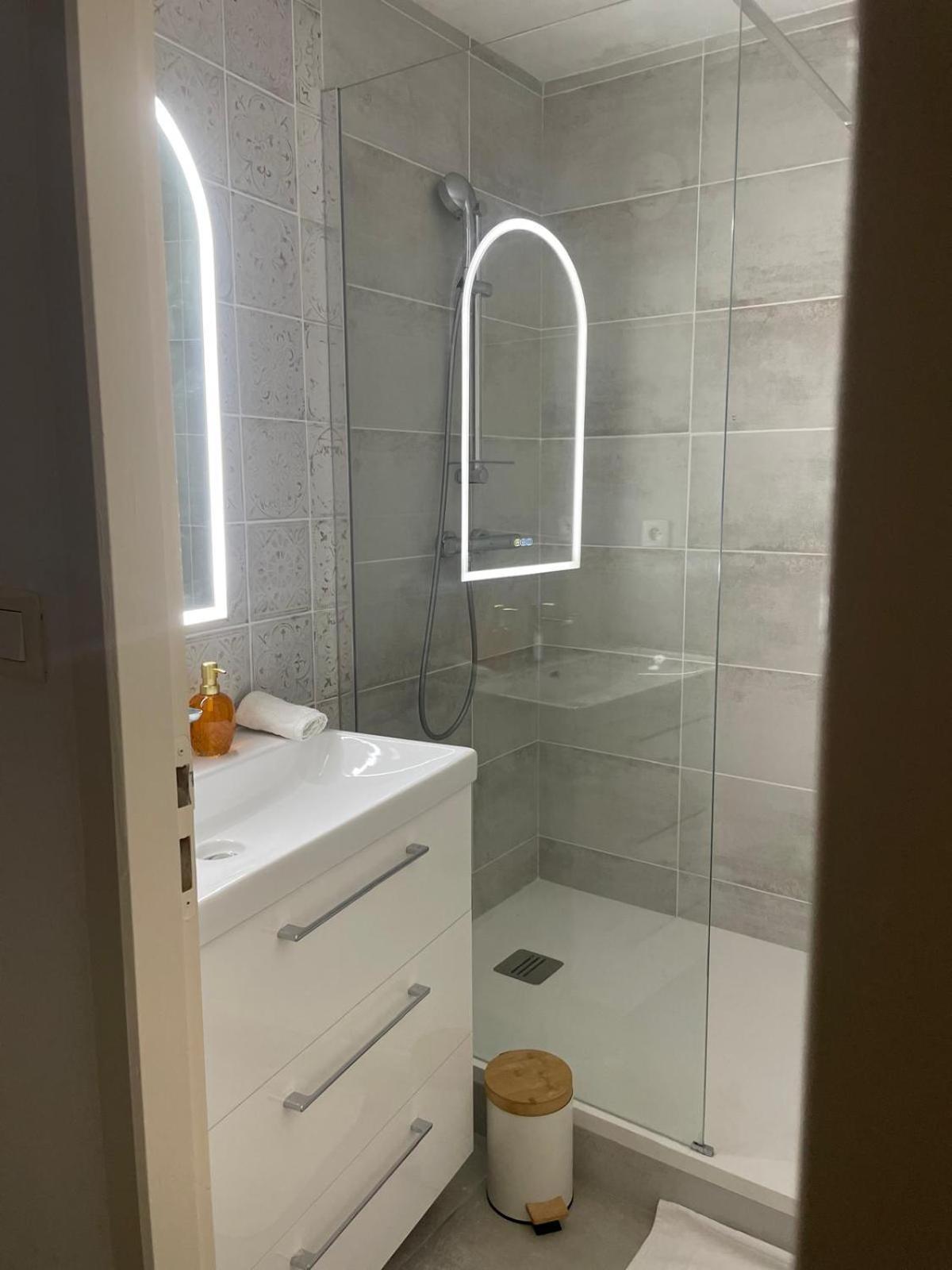 Via Narbona Apartment ภายนอก รูปภาพ